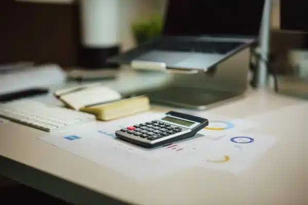 Asesoría jurídica, económica e inmobiliaria lamo de espinosa